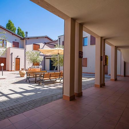 Apartment In Peschiera Del Garda 22085 Luaran gambar