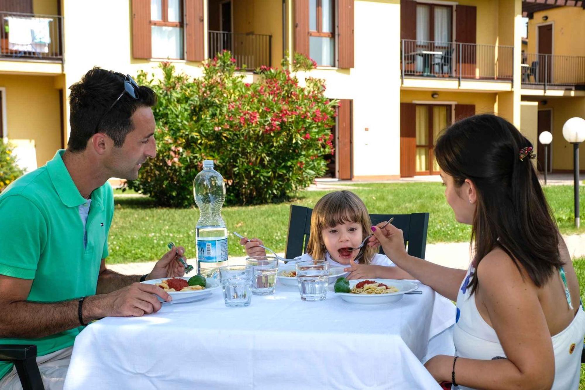 Apartment In Peschiera Del Garda 22085 Luaran gambar